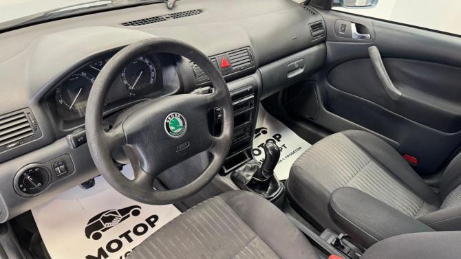 Skoda Octavia I (A4) Рестайлинг с пробегом 2002 года, цена 180 000 рублей, 270000 км, лифтбек, Автокод Объявления