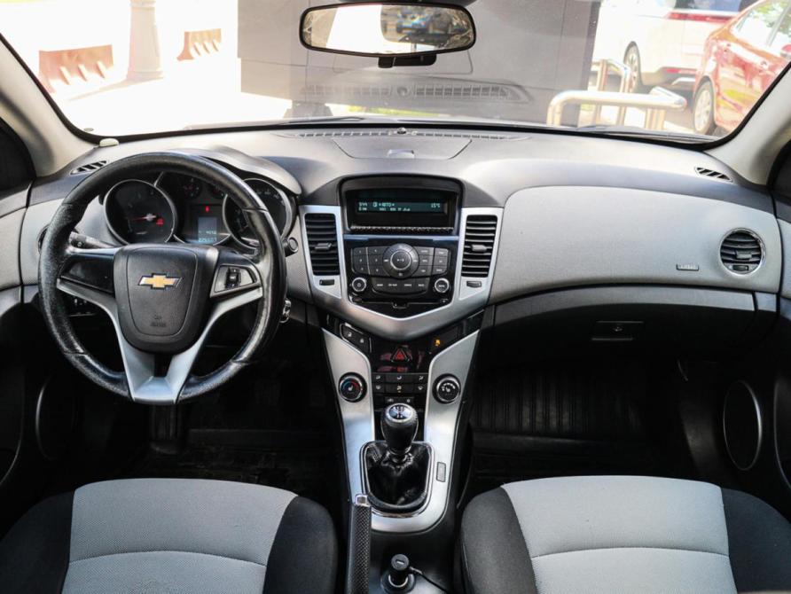 Chevrolet Cruze I Рестайлинг Москва  - изображение 10