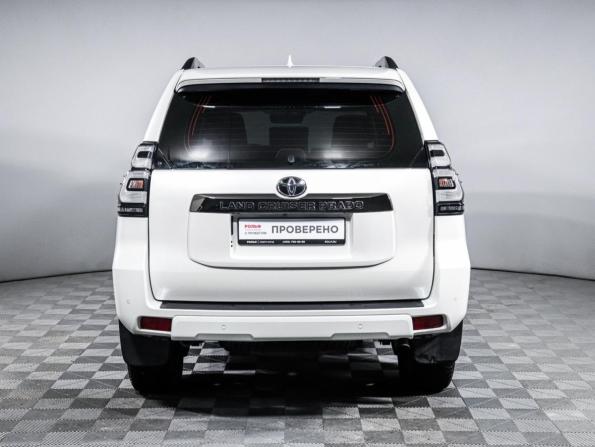 Toyota Land Cruiser Prado 150 Series Рестайлинг 3 с пробегом 2021 года, цена 6 649 000 рублей, 34800 км, внедорожник, Автокод Объявления