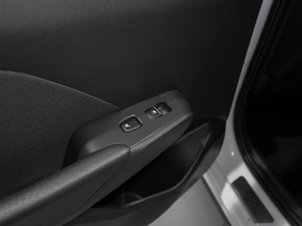 Hyundai Solaris II с пробегом 2018 года, цена 1 350 000 рублей, 168493 км, седан, Автокод Объявления