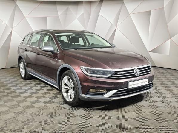 Volkswagen Passat B8 с пробегом 2017 года, цена 2 331 000 рублей, 182597 км, универсал, Автокод Объявления