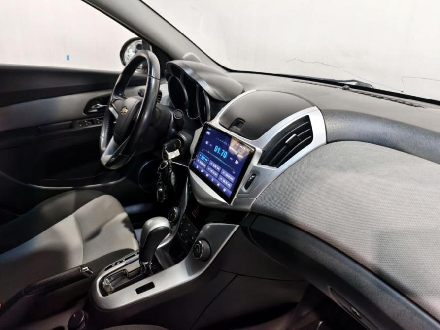 Chevrolet Cruze I Рестайлинг Курск  - изображение 7