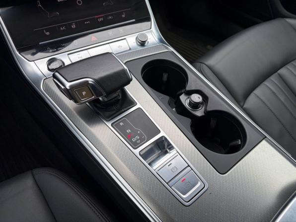 Audi A6 V (C8) с пробегом 2020 года, цена 3 495 000 рублей, 143800 км, седан, Автокод Объявления