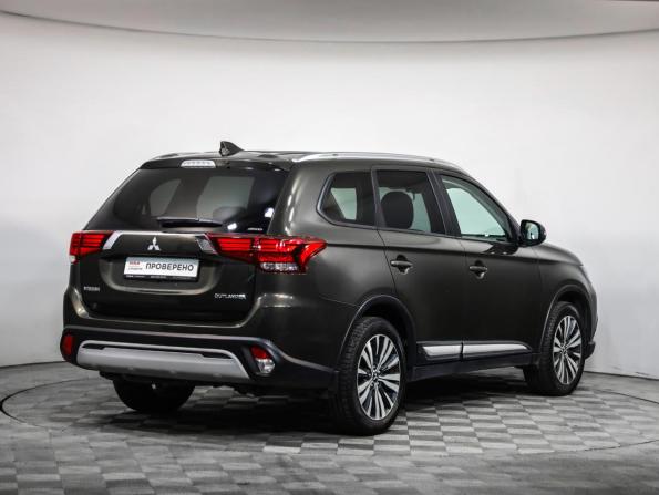 Mitsubishi Outlander III Рестайлинг 3 с пробегом 2020 года, цена 2 099 000 рублей, 110097 км, внедорожник, Автокод Объявления
