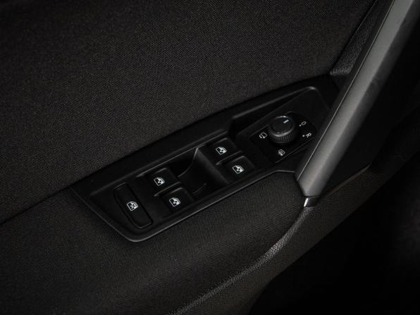 Volkswagen Tiguan II с пробегом 2020 года, цена 2 888 000 рублей, 55720 км, внедорожник, Автокод Объявления