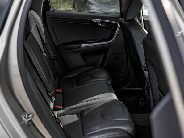 Volvo XC60 I Рестайлинг с пробегом 2014 года, цена 1 699 000 рублей, 194454 км, внедорожник, Автокод Объявления