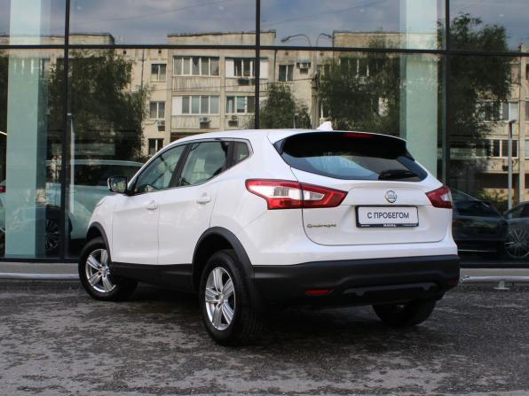 Nissan Qashqai II с пробегом 2017 года, цена 1 690 000 рублей, 119218 км, внедорожник, Автокод Объявления