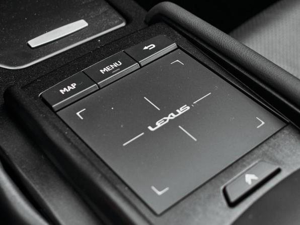 Lexus ES VII с пробегом 2021 года, цена 3 790 000 рублей, 68951 км, седан, Автокод Объявления