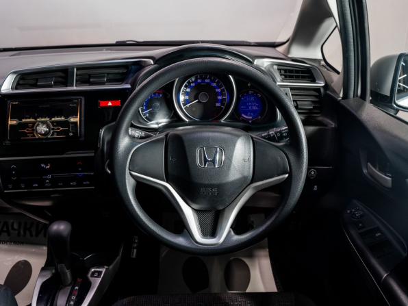 Honda Fit III с пробегом 2013 года, цена 1 060 000 рублей, 114700 км, хэтчбек, Автокод Объявления