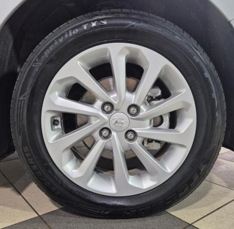 Hyundai Solaris II с пробегом 2018 года, цена 1 275 000 рублей, 160000 км, седан, Автокод Объявления