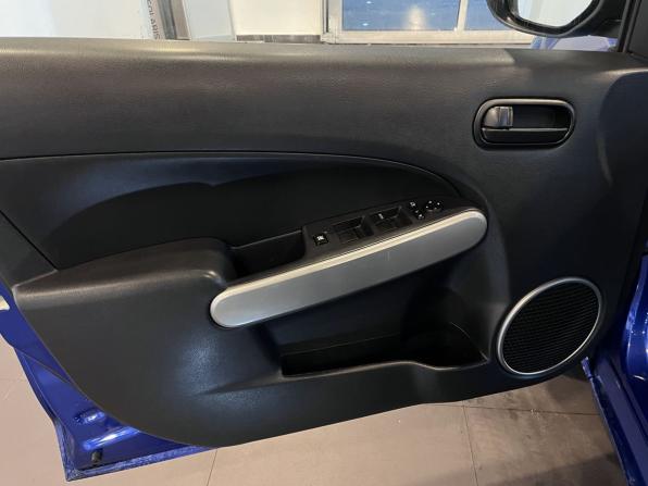 Mazda 2 II (DE) с пробегом 2008 года, цена 530 000 рублей, 165174 км, хэтчбек, Автокод Объявления