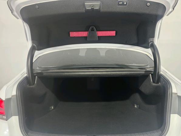 Hyundai Genesis II с пробегом 2014 года, цена 1 729 000 рублей, 145000 км, седан, Автокод Объявления