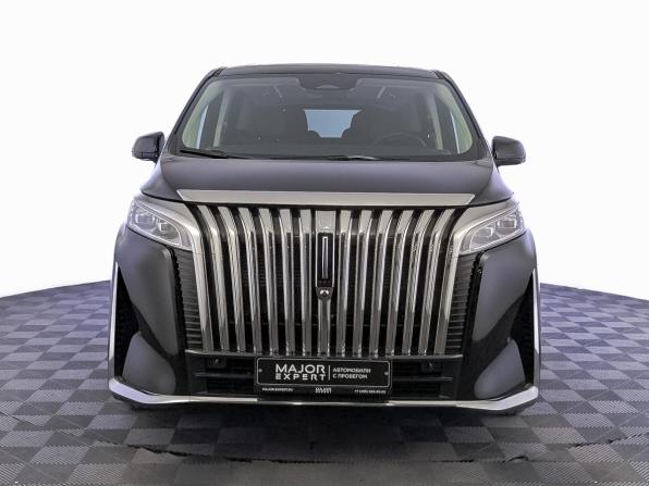 Wey 80 с пробегом 2025 года, цена 7 200 000 рублей, 3691 км, минивэн, Автокод Объявления