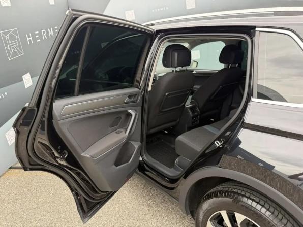 Volkswagen Tiguan II с пробегом 2019 года, цена 2 349 000 рублей, 100989 км, внедорожник, Автокод Объявления