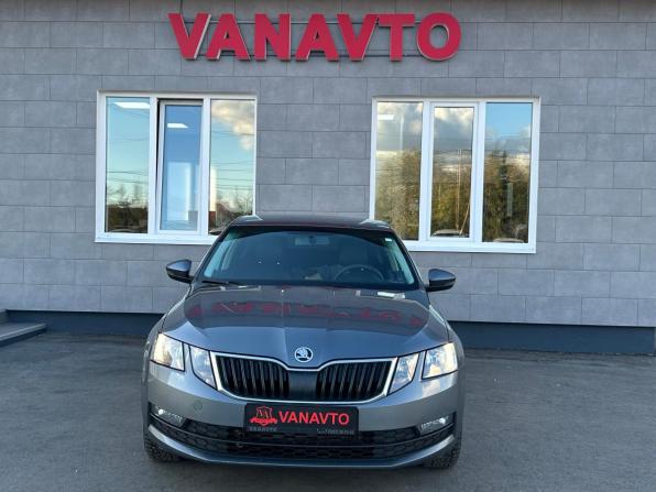 Skoda Octavia III (A7) Рестайлинг с пробегом 2018 года, цена 1 670 000 рублей, 141893 км, лифтбек, Автокод Объявления