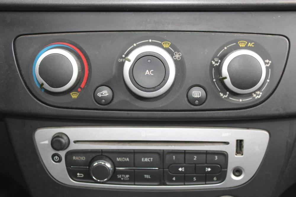 Renault Fluence I Рестайлинг Березники  - изображение 10