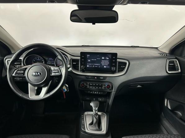 Kia XCeed I с пробегом 2021 года, цена 1 760 000 рублей, 126435 км, хэтчбек, Автокод Объявления