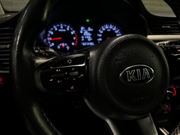 Kia Rio IV с пробегом 2018 года, цена 1 141 000 рублей, 121779 км, седан, Автокод Объявления