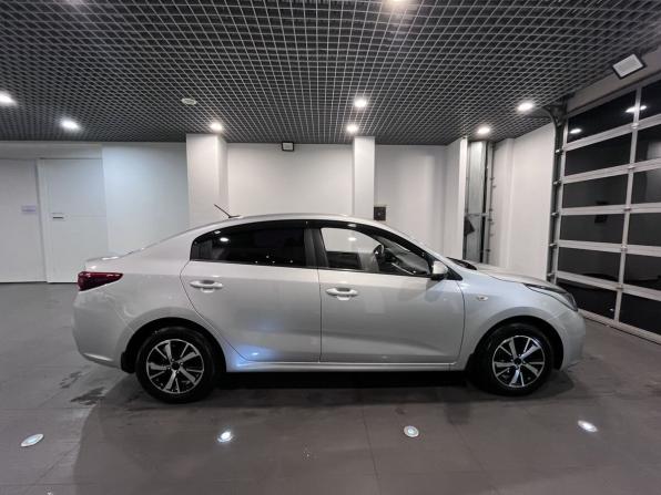 Kia Rio IV с пробегом 2017 года, цена 1 476 000 рублей, 86900 км, седан, Автокод Объявления