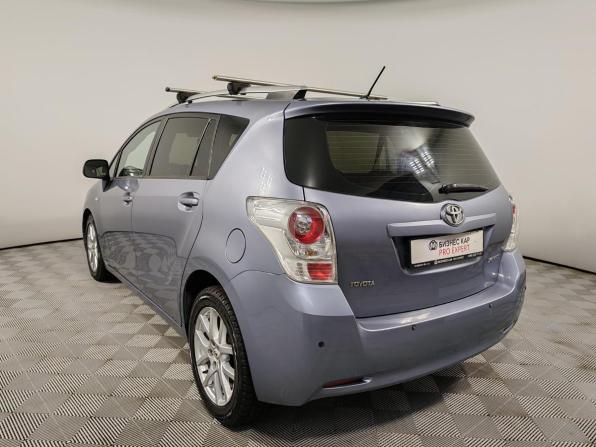 Toyota Verso I с пробегом 2011 года, цена 889 000 рублей, 274383 км, компактвэн, Автокод Объявления