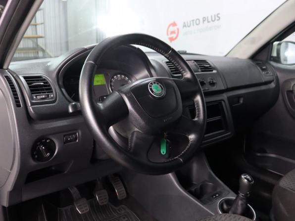Skoda Fabia II Рестайлинг с пробегом 2010 года, цена 489 000 рублей, 171000 км, хэтчбек, Автокод Объявления