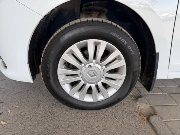 Renault Logan II с пробегом 2016 года, цена 864 000 рублей, 73172 км, седан, Автокод Объявления