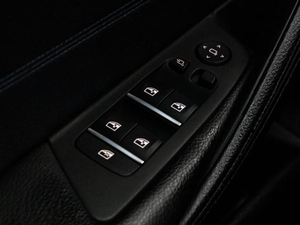 BMW 5 серии VII (G30/G31/G38) с пробегом 2020 года, цена 3 099 000 рублей, 184000 км, седан, Автокод Объявления
