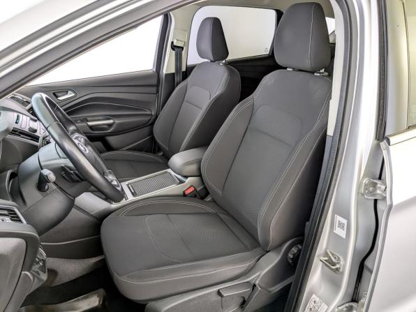 Ford Kuga II Рестайлинг с пробегом 2018 года, цена 1 745 000 рублей, 71174 км, внедорожник, Автокод Объявления