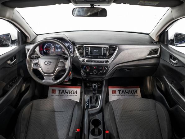 Hyundai Solaris II с пробегом 2018 года, цена 1 180 000 рублей, 99608 км, седан, Автокод Объявления
