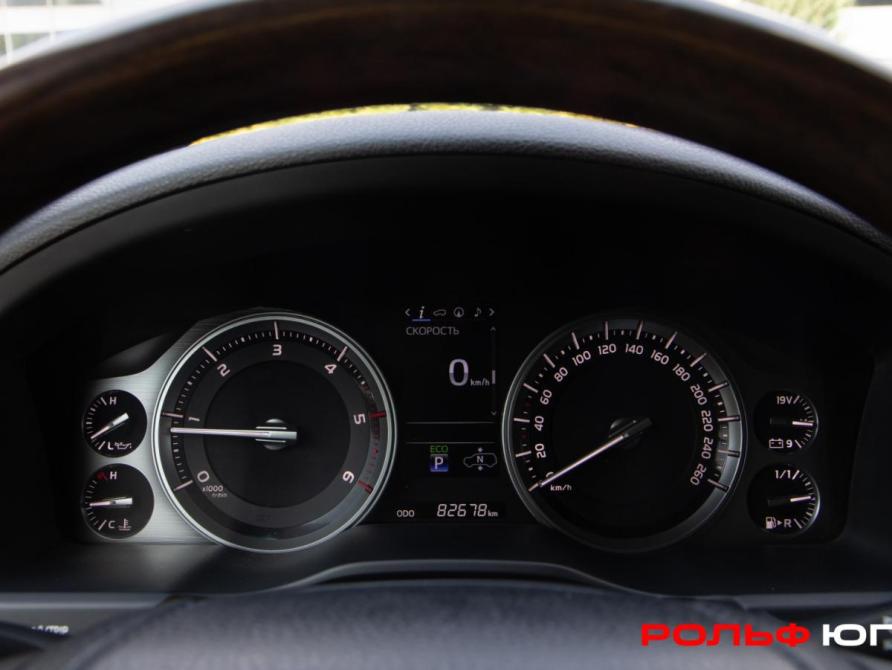Toyota Land Cruiser 200 Series Рестайлинг 2 Москва  - изображение 10