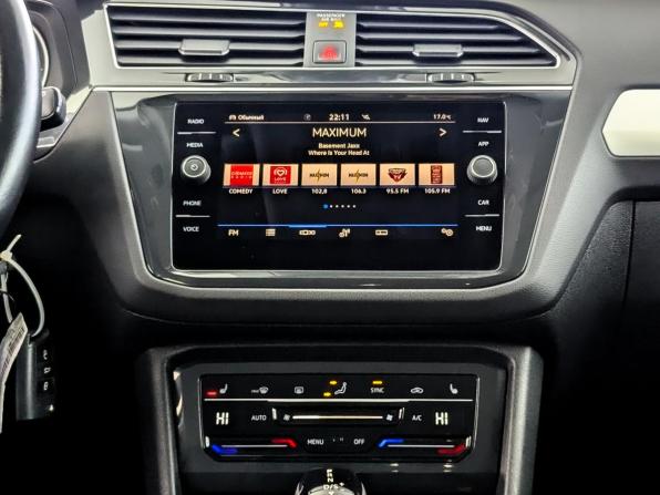 Volkswagen Tiguan II Рестайлинг с пробегом 2021 года, цена 3 150 000 рублей, 72227 км, внедорожник, Автокод Объявления