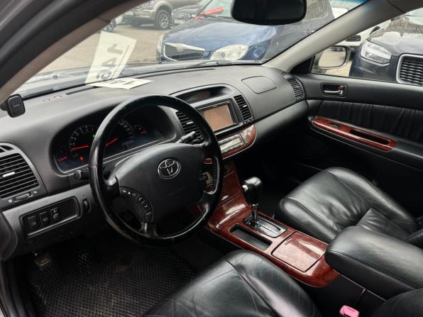 Toyota Camry V (XV30) Рестайлинг с пробегом 2005 года, цена 749 000 рублей, 313000 км, седан, Автокод Объявления