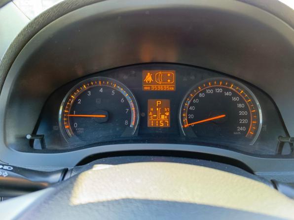 Toyota Avensis III с пробегом 2011 года, цена 892 000 рублей, 353634 км, седан, Автокод Объявления