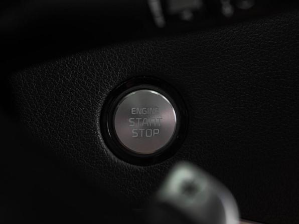 Kia Stinger I с пробегом 2018 года, цена 2 199 000 рублей, 168086 км, лифтбек, Автокод Объявления
