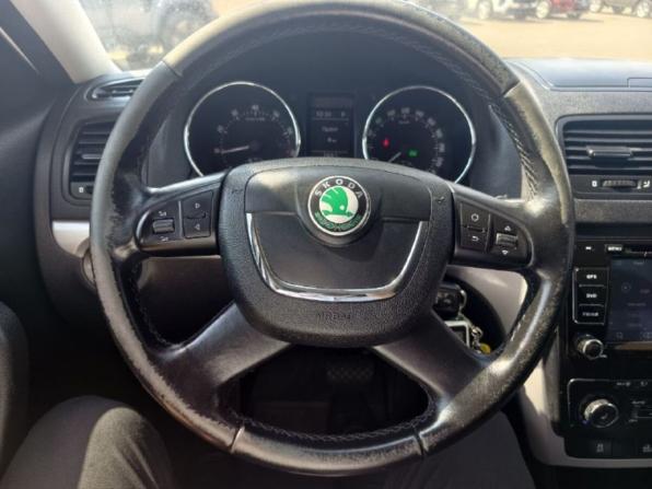 Skoda Yeti I с пробегом 2013 года, цена 890 000 рублей, 191149 км, внедорожник, Автокод Объявления