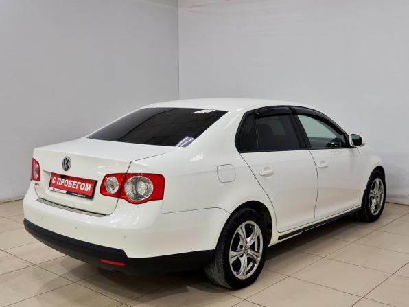 Volkswagen Jetta V с пробегом 2010 года, цена 460 000 рублей, 273839 км, седан, Автокод Объявления
