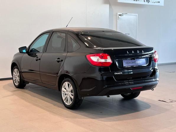 Lada (ВАЗ) Granta I Рестайлинг с пробегом 2022 года, цена 790 000 рублей, 27272 км, хэтчбек, Автокод Объявления