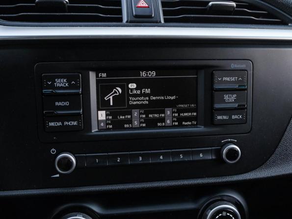 Kia Rio IV Рестайлинг с пробегом 2021 года, цена 1 800 000 рублей, 74010 км, хэтчбек, Автокод Объявления