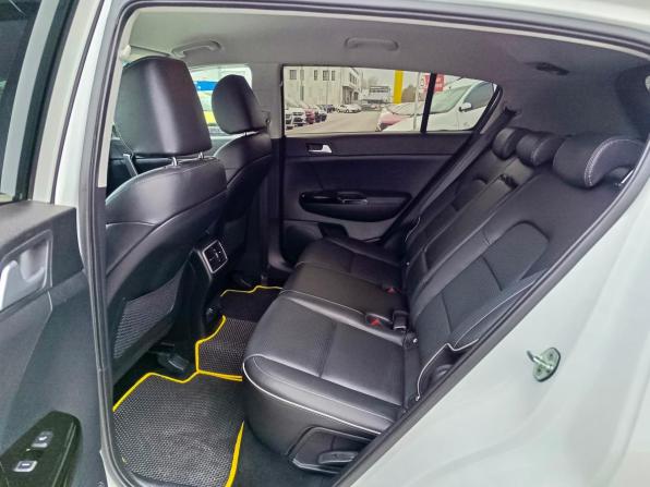 Kia Sportage IV Рестайлинг с пробегом 2021 года, цена 2 599 995 рублей, 109508 км, внедорожник, Автокод Объявления