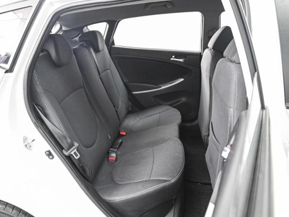 Hyundai Solaris I с пробегом 2013 года, цена 999 000 рублей, 188213 км, хэтчбек, Автокод Объявления
