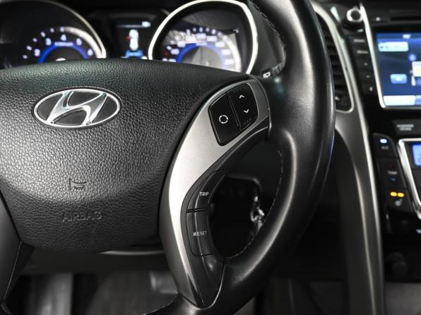 Hyundai i30 II с пробегом 2012 года, цена 999 000 рублей, 250388 км, хэтчбек, Автокод Объявления