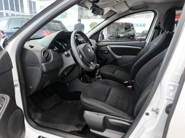 Renault Duster I Рестайлинг с пробегом 2018 года, цена 1 450 000 рублей, 99812 км, внедорожник, Автокод Объявления