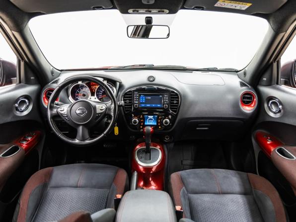 Nissan Juke I Рестайлинг с пробегом 2017 года, цена 1 348 000 рублей, 141265 км, внедорожник, Автокод Объявления