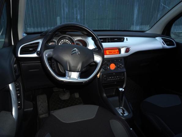 Citroen C3 II с пробегом 2012 года, цена 598 000 рублей, 118311 км, хэтчбек, Автокод Объявления