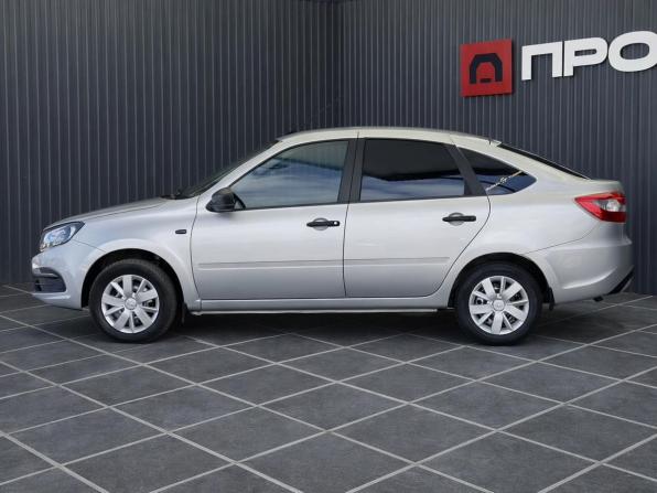 Lada (ВАЗ) Granta I Рестайлинг с пробегом 2020 года, цена 587 000 рублей, 101629 км, хэтчбек, Автокод Объявления