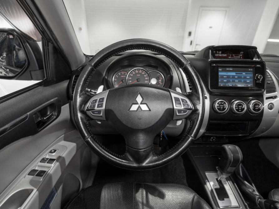 Mitsubishi Pajero Sport II Рестайлинг Москва  - изображение 10