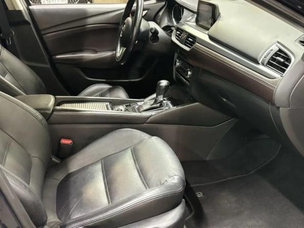 Mazda 6 III (GJ) Рестайлинг с пробегом 2016 года, цена 1 849 000 рублей, 95219 км, седан, Автокод Объявления