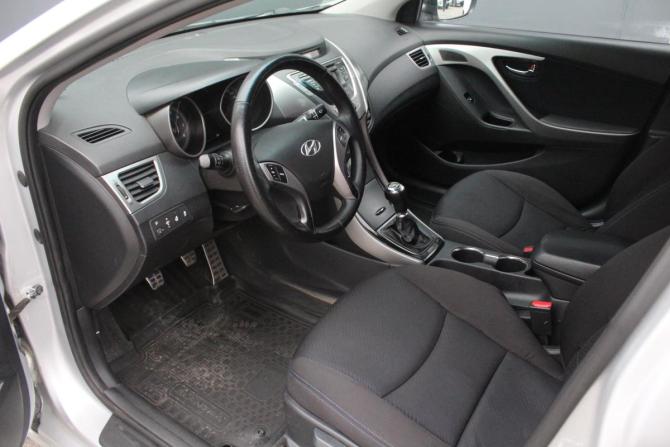 Hyundai Elantra V (MD) с пробегом 2013 года, цена 895 000 рублей, 222742 км, седан, Автокод Объявления
