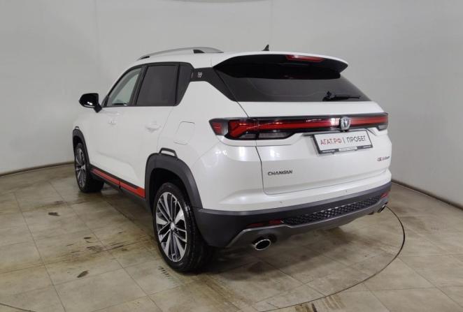 Changan CS35 Plus I Рестайлинг с пробегом 2023 года, цена 1 799 000 рублей, 28000 км, внедорожник, Автокод Объявления
