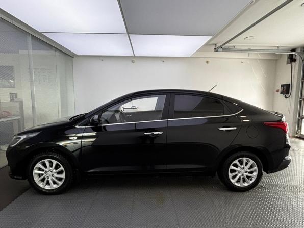 Hyundai Solaris II Рестайлинг с пробегом 2021 года, цена 1 725 000 рублей, 82500 км, седан, Автокод Объявления